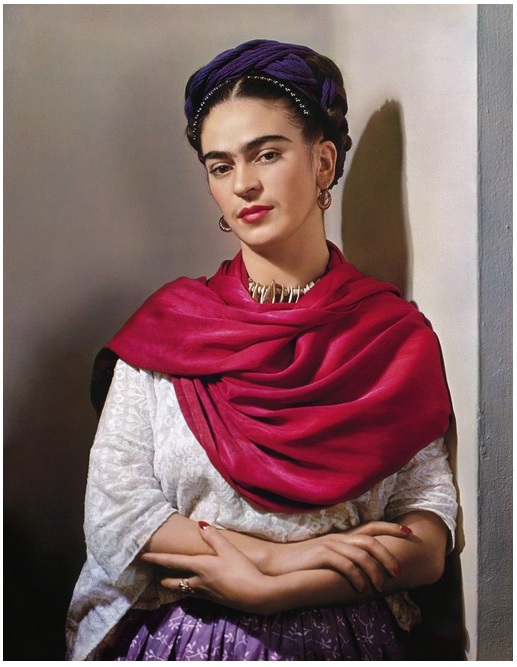 Nickolas Muray Frida Kahlo cctm donne a noi piace leggere
