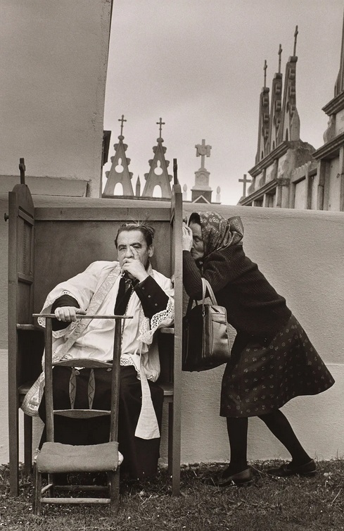 Cristina García Rodero (Spagna) España Oculta lugo fotografia cctm a noi piace leggere