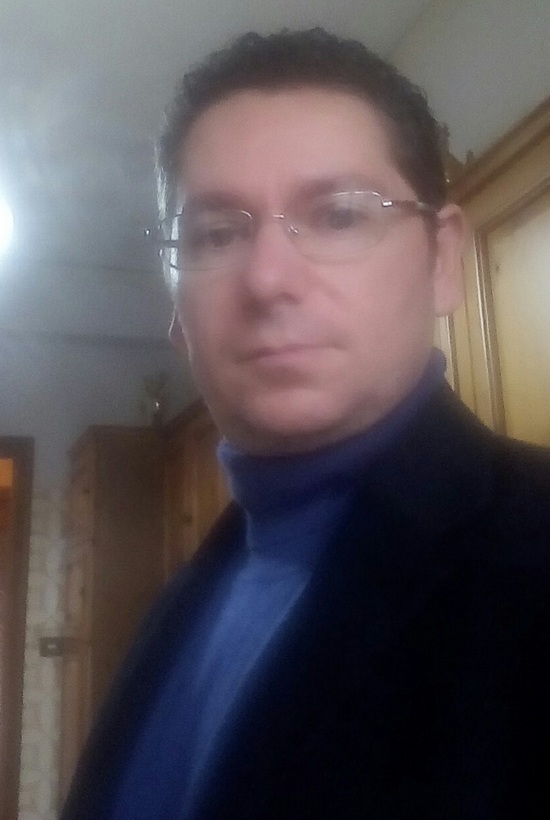 Carlo Bramanti (Italia) poesia cctm a noi piace leggere tutto calo tutto azzurro haiku