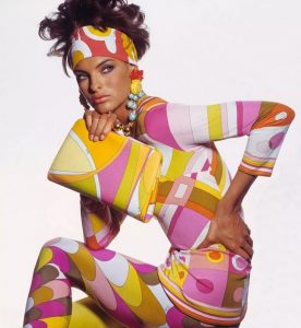 Emilio Pucci 1990 Vogue Linda Evangelista moda made in italy cctm a noi piace leggere Irving Penn