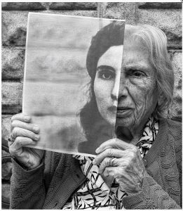 Tomas Tranströmer da Poesia dal silenzio Mi porto dentro i miei volti precedenti Nobel poesia cctm a noi piace leggere 